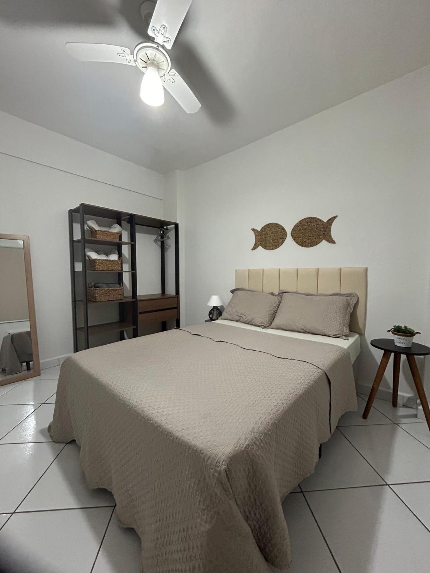Apartamento Em Santos No Gonzaga Em Frente A Praia Exteriör bild