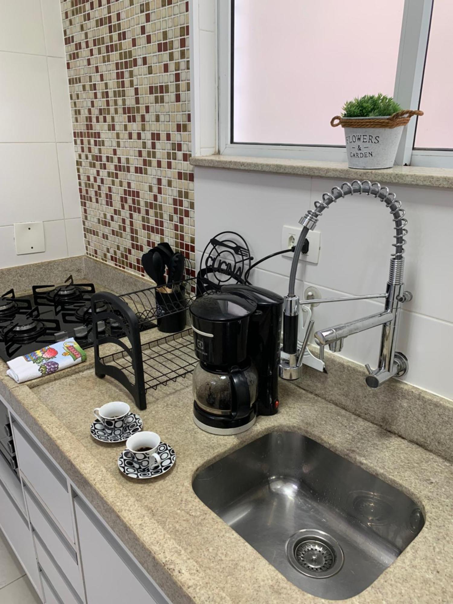 Apartamento Em Santos No Gonzaga Em Frente A Praia Exteriör bild